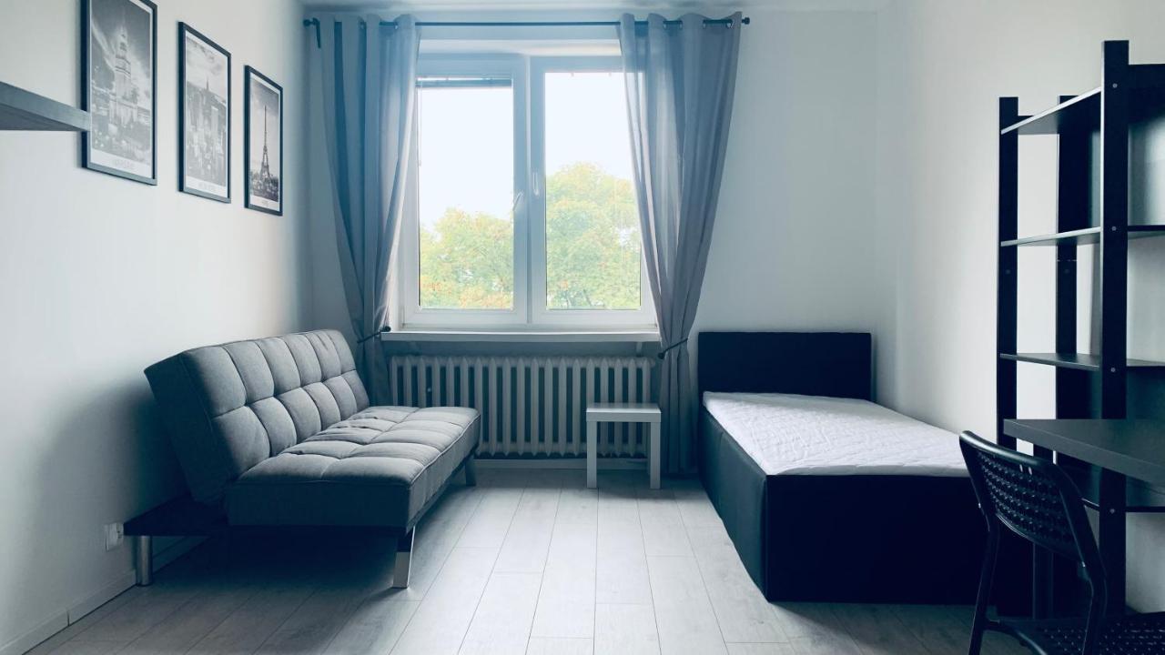 Beautiful Room - Newly Renovated, Aquapark Center Of Breslau Exterior foto