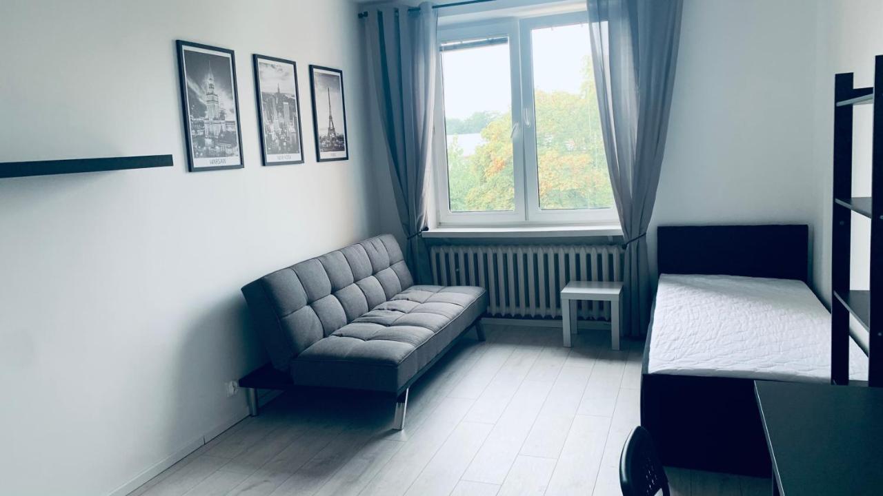 Beautiful Room - Newly Renovated, Aquapark Center Of Breslau Exterior foto